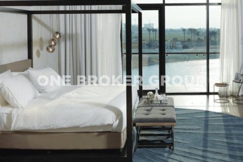 Villa en Picadilly Green, Dubai, 6 dormitorios, 762.1 m², № 648 - foto 3