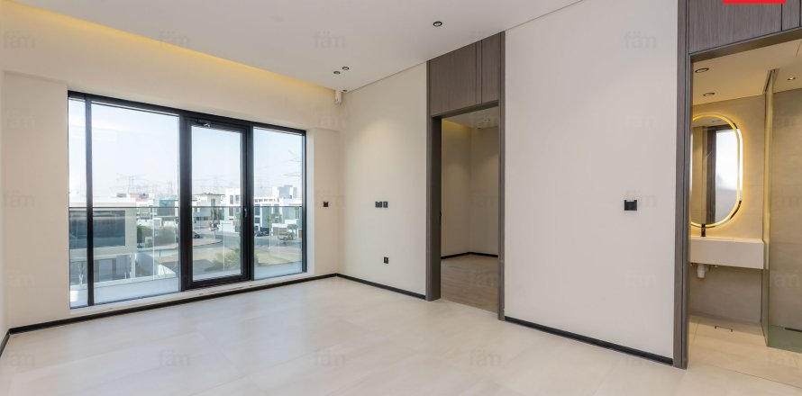 Appartement à Dubai, 2 chambres, 106.5 m², № 10744