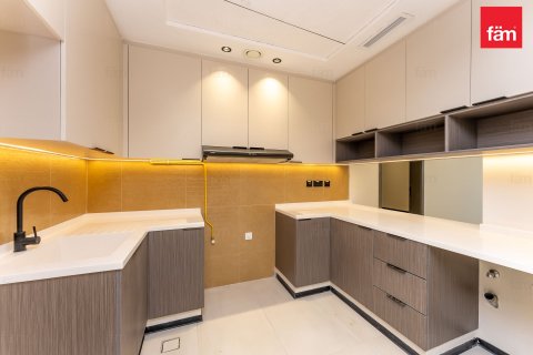 Apartment in Dubai 2 bedrooms, 106.5 sq.m. № 10744 - photo 4