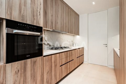Villa in Jumeirah Islands, Dubai 5 bedrooms, 571 sq.m. № 135295 - photo 22