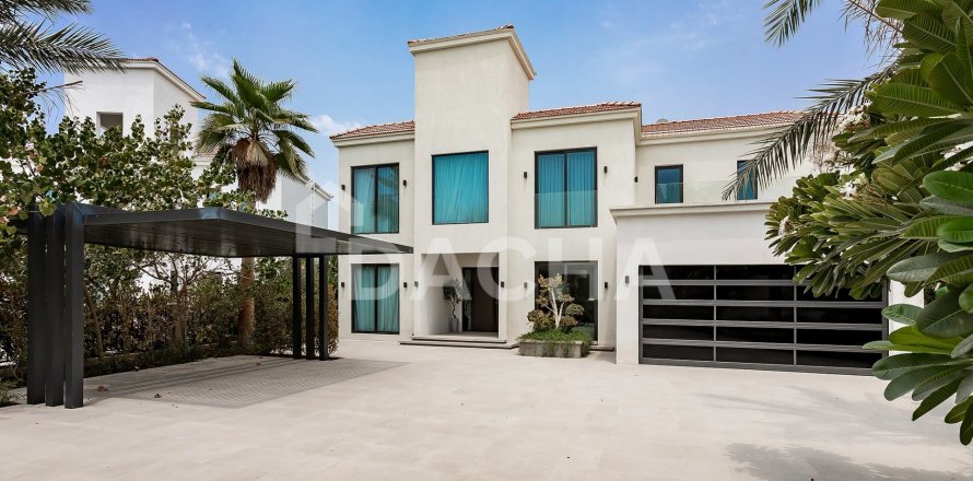Villa in Jumeirah Islands, Dubai 5 bedrooms, 571 sq.m. № 135295