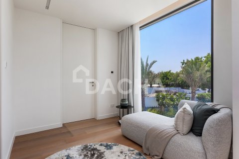 Villa in Jumeirah Islands, Dubai 5 bedrooms, 571 sq.m. № 135295 - photo 10