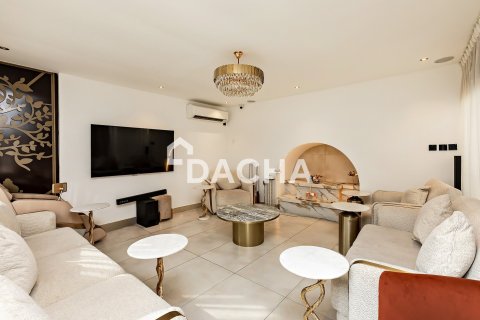 Villa in Dubai Hills Estate, Dubai 4 bedrooms, 418 sq.m. № 135296 - photo 10