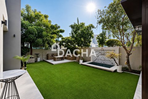 Villa in Dubai Hills Estate, Dubai 4 bedrooms, 418 sq.m. № 135296 - photo 30