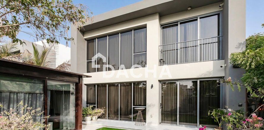 Villa in Dubai Hills Estate, Dubai 4 bedrooms, 418 sq.m. № 135296