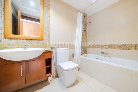 Apartment in The Views 1, The Views, Dubai 1 bedroom, 78.6888 sq.m. № 114280