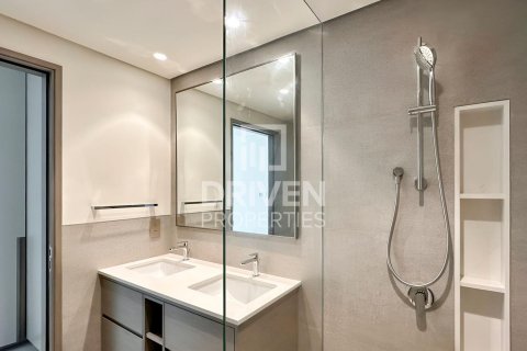 Apartamento en Opera District, Downtown Dubai (Downtown Burj Dubai), Dubai, 2 dormitorios, 105 m², № 20773 - foto 15