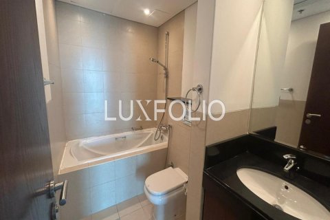 Apartment in Mohammad Bin Rashid Boulevard, Downtown Dubai (Downtown Burj Dubai), Dubai 2 bedrooms, 152 sq.m. № 45303 - photo 19