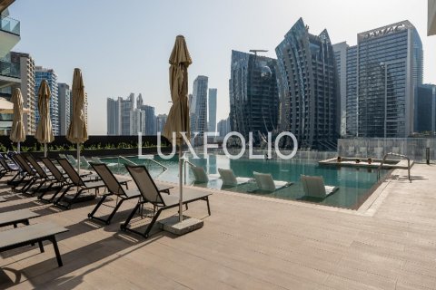 Apartment in Business Bay, Dubai 1 bedroom, 58 sq.m. № 45306 - photo 26