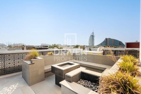 Villa à Umm Suqeim 3, Umm Suqeim, Dubai, 7 chambres, 1161 m², № 86499 - photo 4