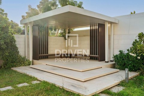 Villa à Umm Suqeim 3, Umm Suqeim, Dubai, 7 chambres, 1161 m², № 86499 - photo 3