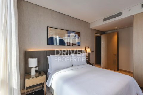 Apartment in Vida Residences Dubai Mall, Downtown Dubai (Downtown Burj Dubai), Dubai 2 bedrooms, 100 sq.m. № 86479 - photo 10