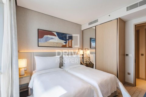 Apartment in Vida Residences Dubai Mall, Downtown Dubai (Downtown Burj Dubai), Dubai 2 bedrooms, 100 sq.m. № 86479 - photo 8