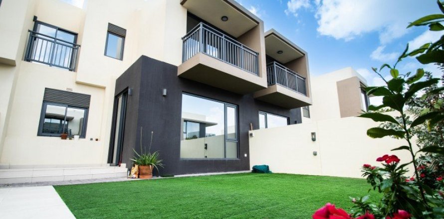 Вилла в Дубай Хилс Эстейт, Дубай, 3 спальни, 193.8м², № 77261