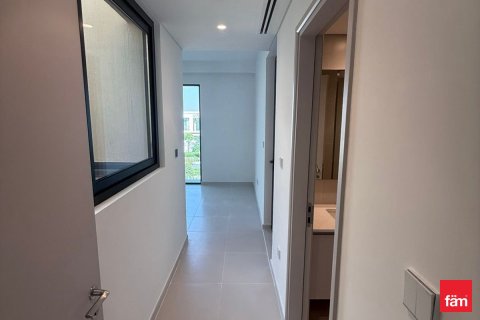 Townhouse in Dubai 3 bedrooms, 126.7 sq.m. № 113444 - photo 11