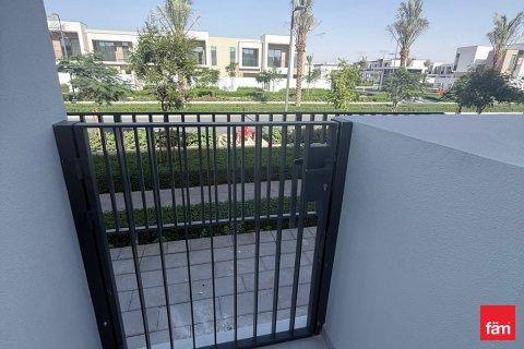 Townhouse in Dubai 3 bedrooms, 126.7 sq.m. № 113444 - photo 13