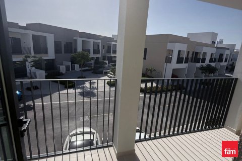 Townhouse in Dubai 3 bedrooms, 126.7 sq.m. № 113444
