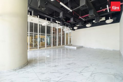 Shop in Business Bay, Dubai 76.6 sq.m. № 113443 - photo 5