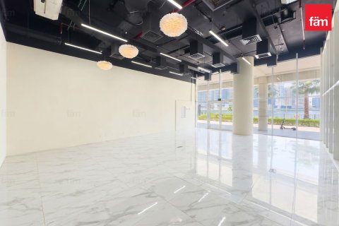 Shop in Business Bay, Dubai 76.6 sq.m. № 113443 - photo 3