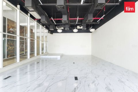Shop in Business Bay, Dubai 76.6 sq.m. № 113443 - photo 2