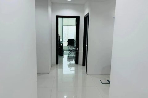 Office in Business Bay, Dubai 69.9 sq.m. № 50237 - photo 8