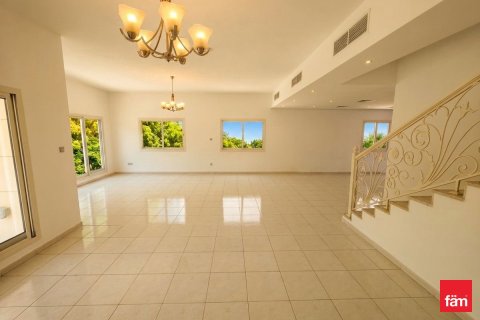 Villa in Dubai 4 bedrooms, 501.5 sq.m. № 110661 - photo 19