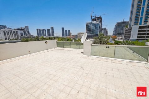 Villa in Dubai 4 bedrooms, 501.5 sq.m. № 110661 - photo 11