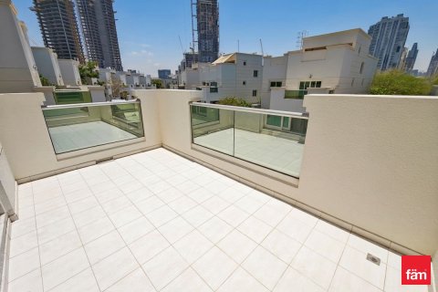 Villa in Dubai 4 bedrooms, 501.5 sq.m. № 110661 - photo 6