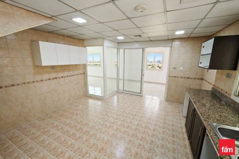 Villa in Dubai 4 bedrooms, 501.5 sq.m. № 110661 - photo 5
