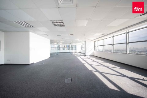 Снять в аренду офис в Дубае: 157.4м², № 77938 - фото 5
