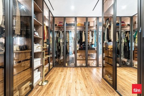 Снять в аренду виллу в Дубай Хилс Эстейт, Дубай: 5 спален, 622м², № 77929 - фото 11