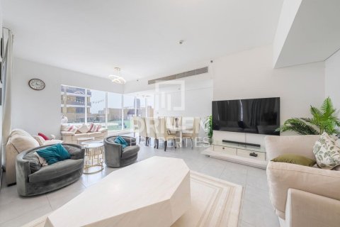 Appartement à Dubai Land, Dubai, 4 chambres, 493 m², № 65845 - photo 3