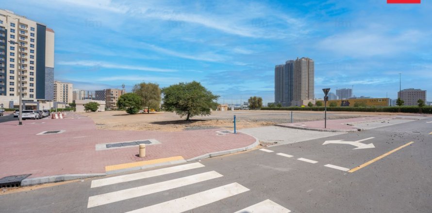Terreno en Wadi Al Safa 2, Dubai, 495.1 m², № 22546