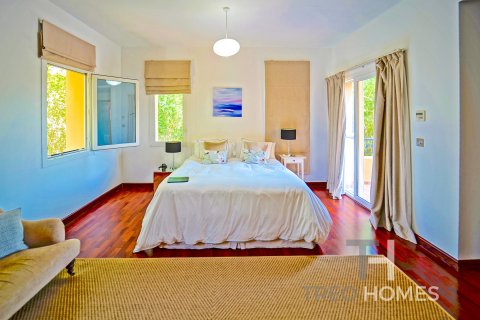 Villa à Arabian Ranches, Dubai, 4 chambres, 273 m², № 13381 - photo 9