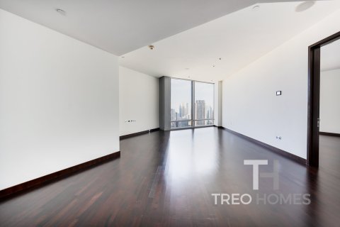 Apartment in Burj Khalifa, Dubai 2 bedrooms, 191 sq.m. № 13390 - photo 2