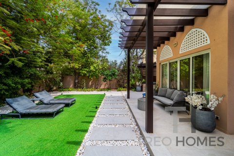 Villa en The Springs, Dubai, 3 dormitorios, 210 m², № 13377 - foto 29