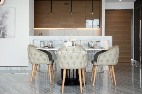 Apartment in Palm Jumeirah, Dubai 2 bedrooms, 179 sq.m. № 73580 - photo 5