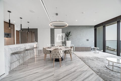 Apartment in Palm Jumeirah, Dubai 2 bedrooms, 179 sq.m. № 73580 - photo 2