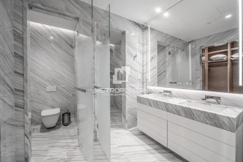 Apartment in Palm Jumeirah, Dubai 2 bedrooms, 179 sq.m. № 73580 - photo 11