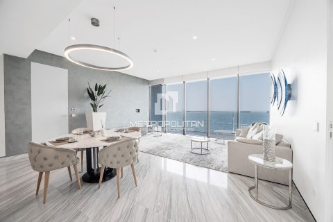 Apartment in Palm Jumeirah, Dubai 2 bedrooms, 179 sq.m. № 73580 - photo 1