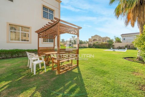 Villa en Al Barsha, Dubai, 5 dormitorios, 762 m², № 73588 - foto 11