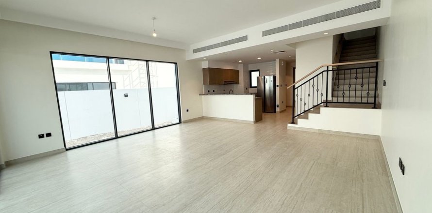 Maison de ville à Dubai, 5 chambres, 219.5 m², № 49527
