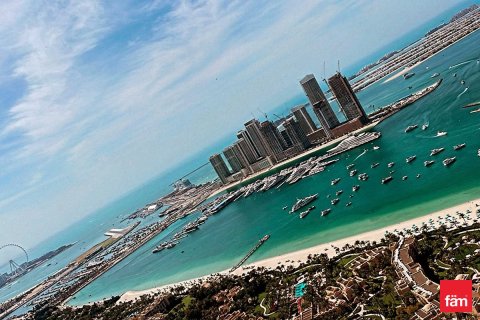 Apartment in Dubai Media City, Dubai 1 bedroom, 447.1 sq.m. № 49538 - photo 1