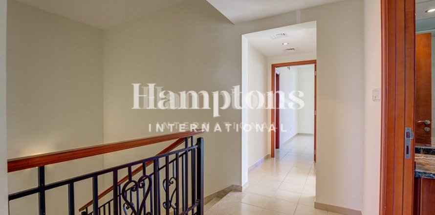 Villa en The Lakes, Dubai, 4 dormitorios, 401.527 m², № 115056