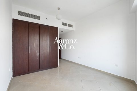 Apartment in Icon Tower 2, Jumeirah Lake Towers, Dubai 2 bedrooms, 122 sq.m. № 115044 - photo 5