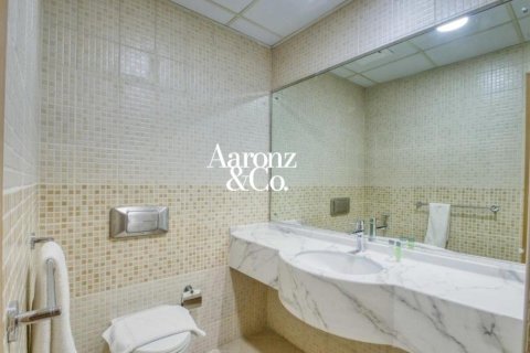 Apartamento en Sulafa Tower, Dubai Marina, Dubai, 1 dormitorio, 90 m², № 115045 - foto 9