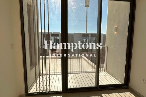 Villa in Al Manara, Jumeirah Village Triangle, Dubai 4 bedrooms, 255.51948217 sq.m. № 85409 - photo 2