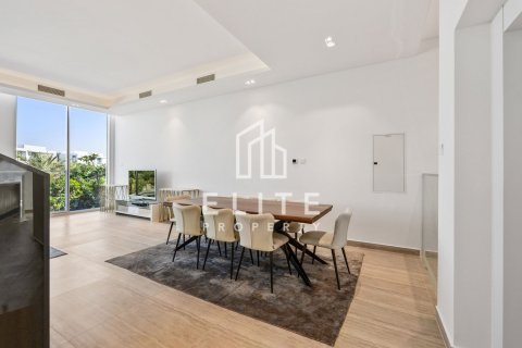 فيلا في دبي 4 غرف نوم رقم 85431 - صورة 16