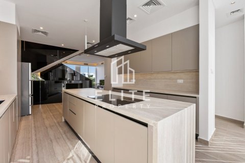 فيلا في دبي 4 غرف نوم رقم 85431 - صورة 22