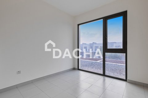 Villa in EMAAR South, Dubai South (Dubai World Central), Dubai 4 bedrooms, 309 sq.m. № 111636 - photo 14